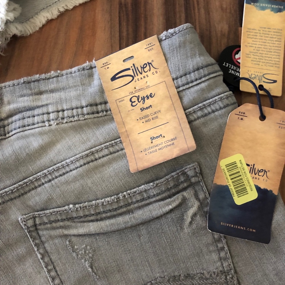 Silver Elyse gray denim/jean shorts size 29 - Picture 7 of 7